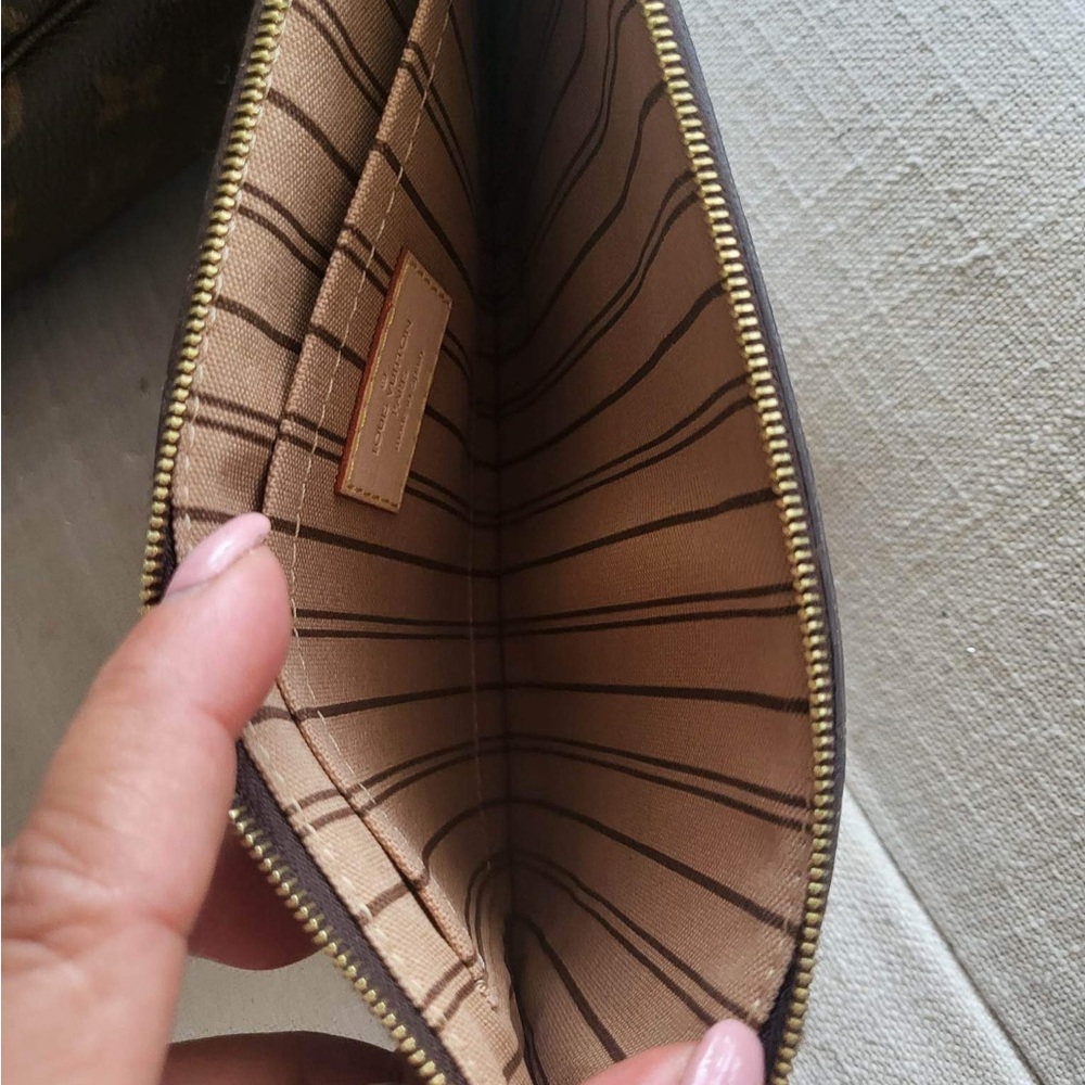 ❌SOLD❌(PRICE IS FIRMED) Authentic Neverfull Mm monogram - Picture 14 of 16
